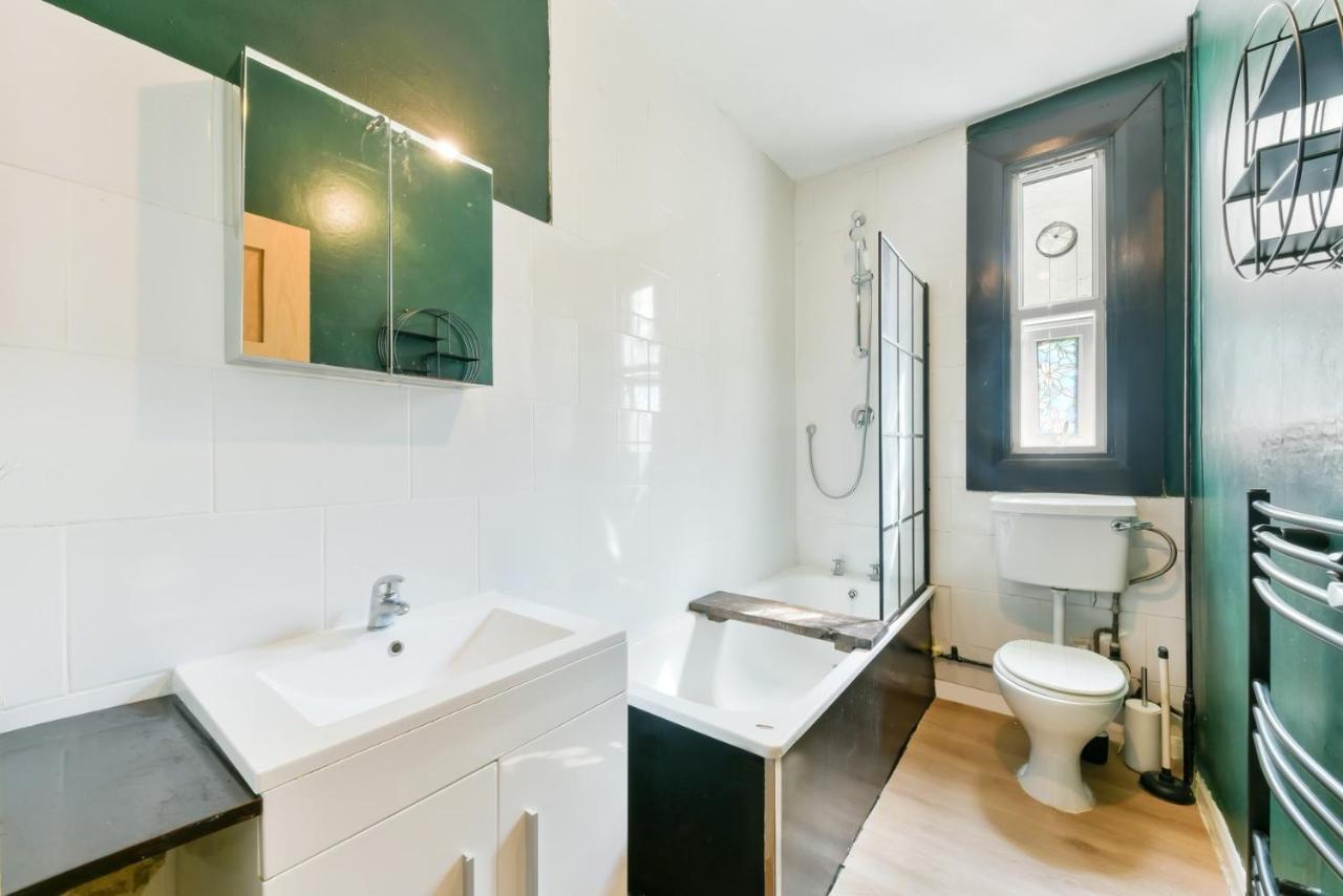 Cozy 1-Bed Apartment In Brixton London Ngoại thất bức ảnh